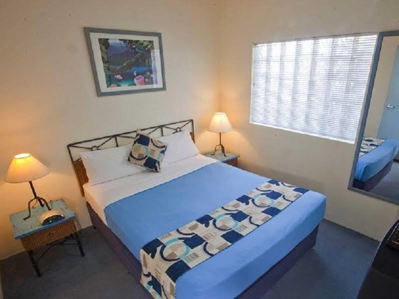 Inn Кернс Екстер'єр фото